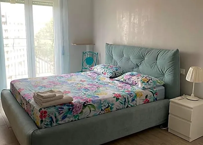 Tres Joli Bed & Breakfast 4*